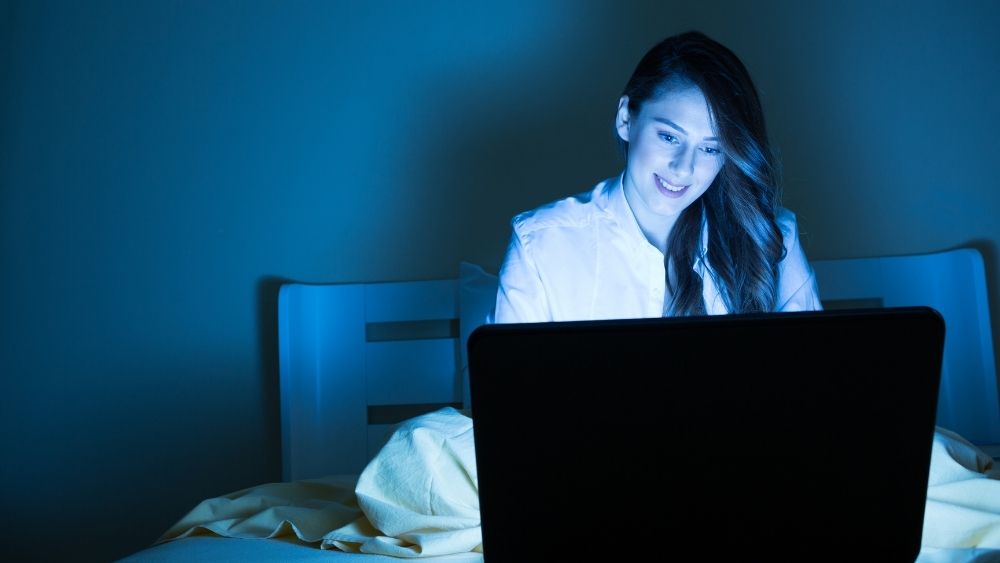 night 6 &bull; Texting Factory